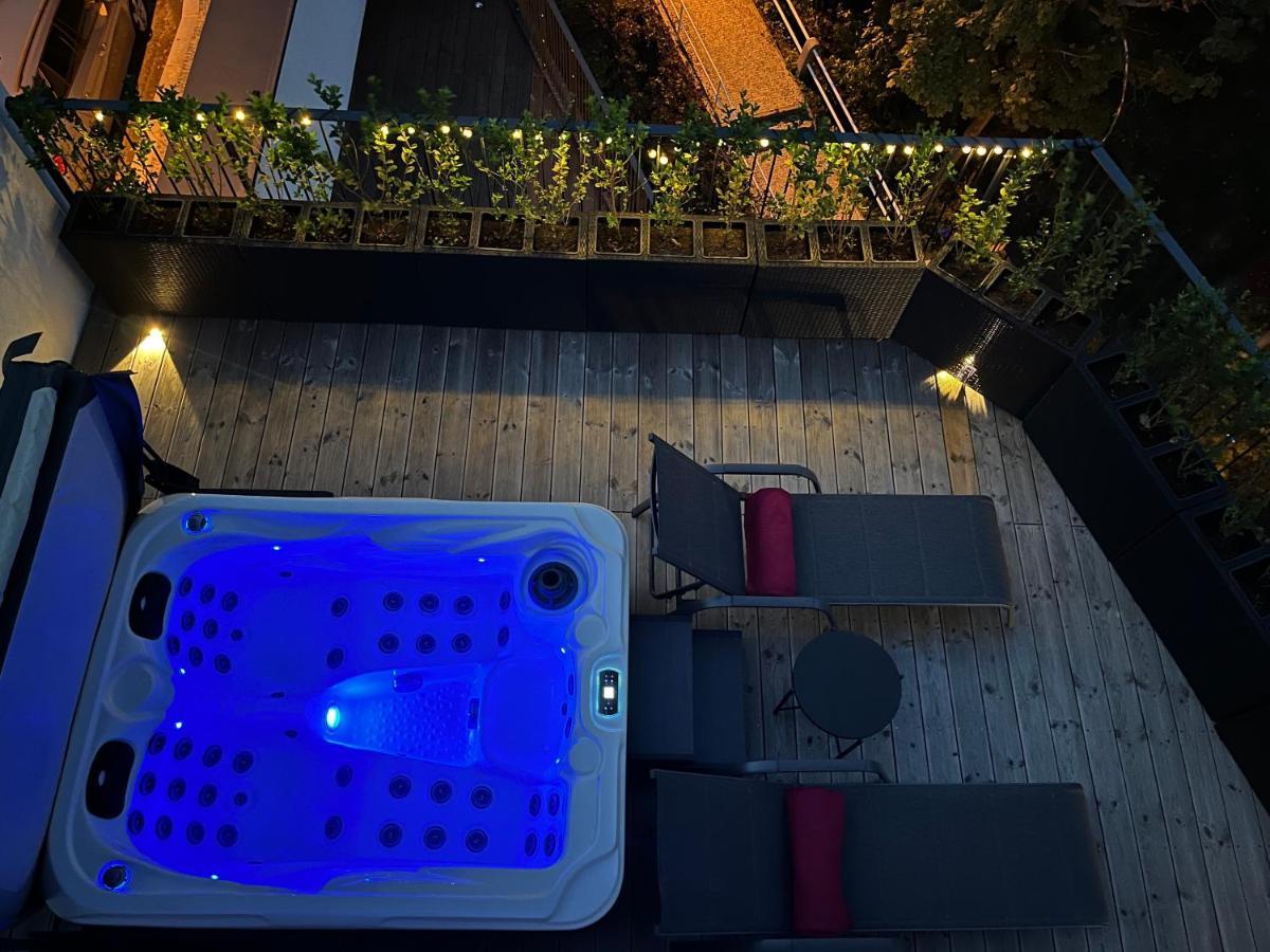 Apartamento Luxury Penthouse Praga Exterior foto